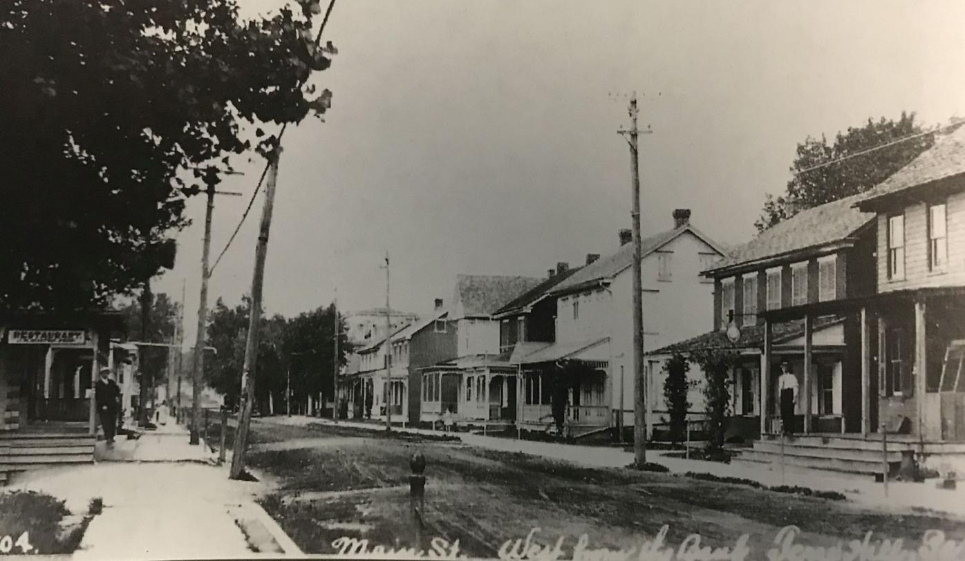 4 moments in Terre Hill's history