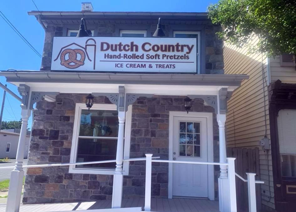 Dutch Country HandRolled Soft Pretzels opens cafe in Mount Joy Local