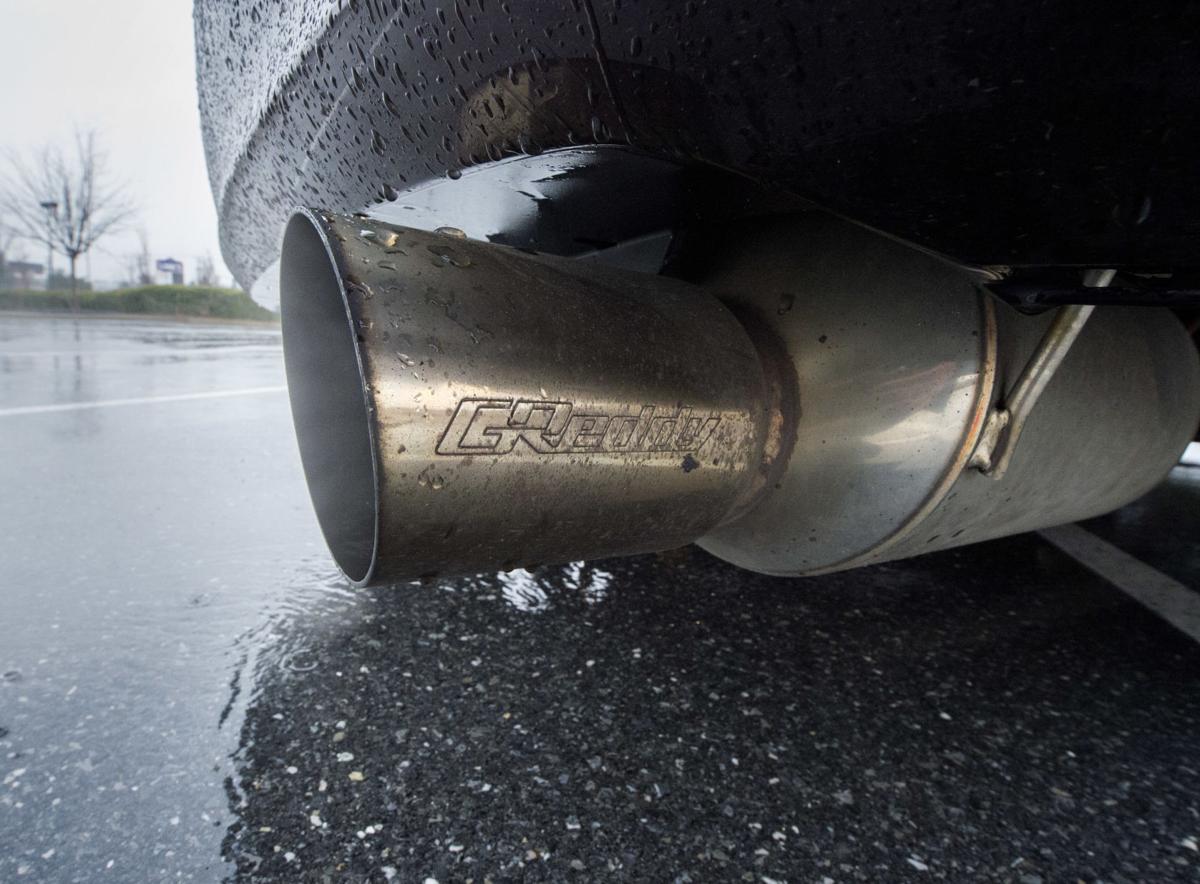 No, that probably wasn't a gunshot. It's somebody's soupedup car [video] Local News