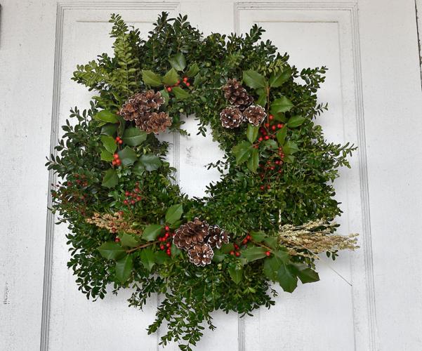 4 styles of holiday wreaths to make; Plus where you can find a DIY