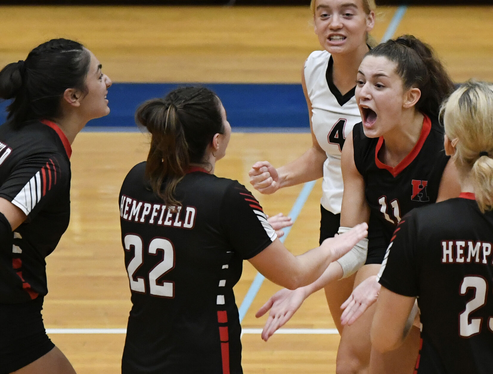 Hempfield Sweeps Ephrata To Reach District 3 Class 4A Girls Volleyball ...