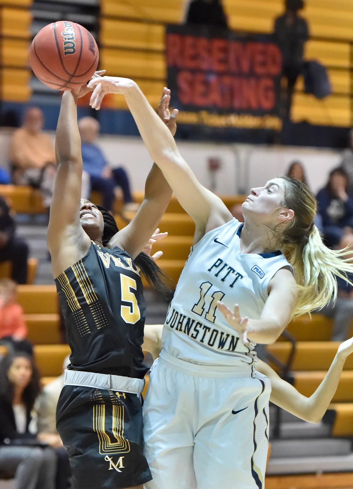 Senior Alayah Hall Leads Way For Millersville Women S Basketball