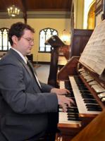 Organ gets new life at Unitarian church