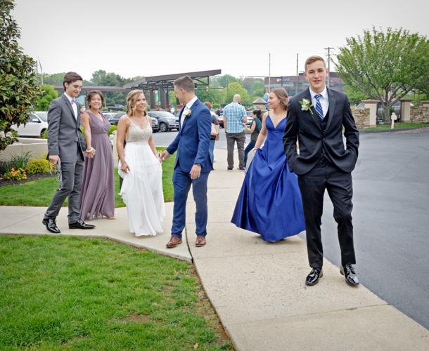 Conestoga Valley students dress to impress for prom [photos] Local News