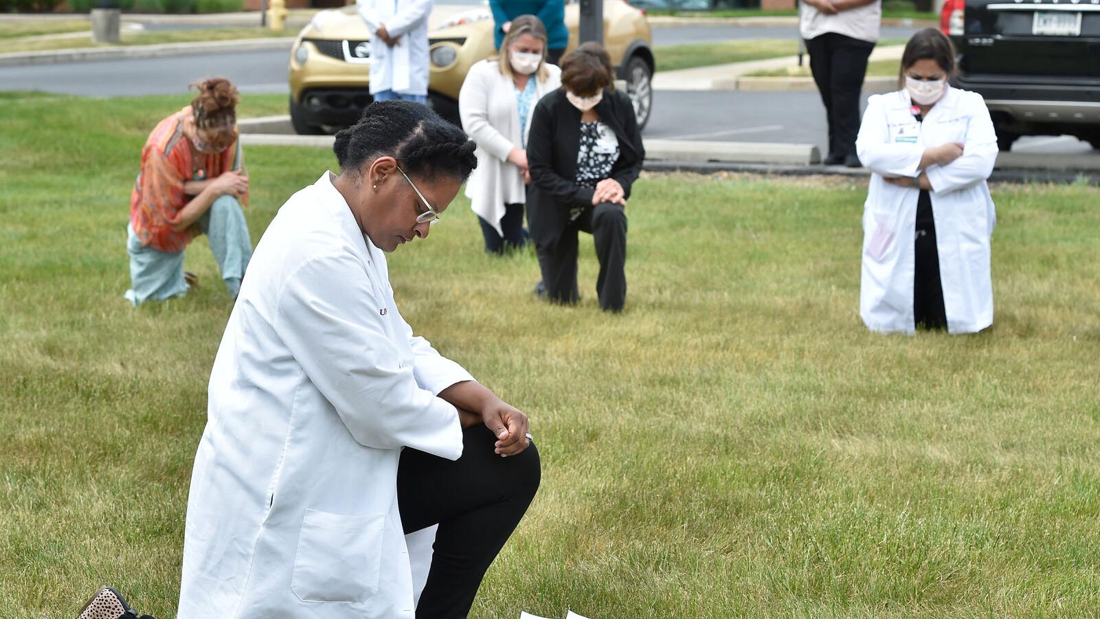 UPMC Lititz doctors take a knee against racism, honor anniversary of George Floyd's death | Health - Vimarsana News