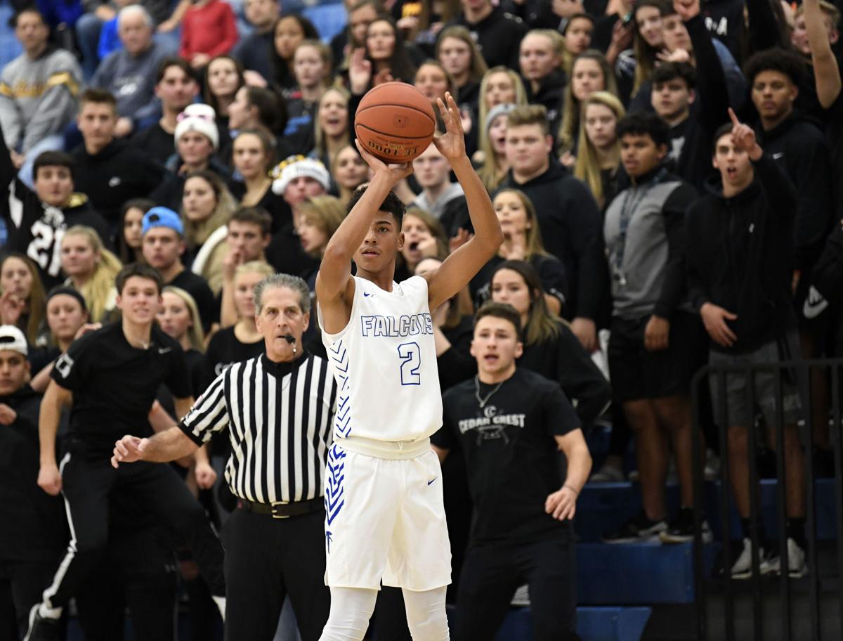 L L League Boys Basketball After 7 Lead Changes Cedar Crest