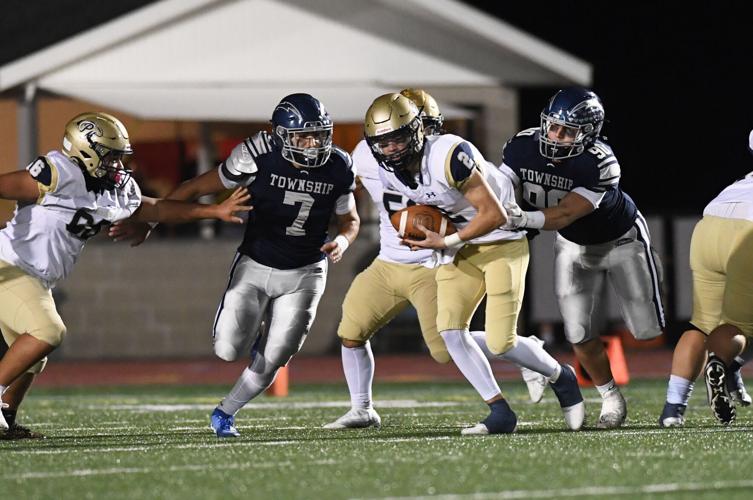 Penn Manor vs. Manheim Township LL League Week 9 football [photos