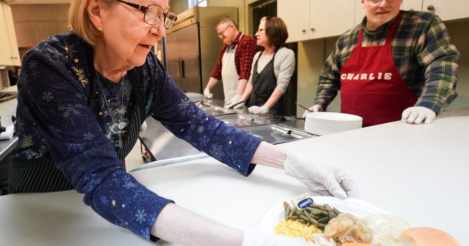 Churches work together to provide free Thanksgiving meal in Columbia