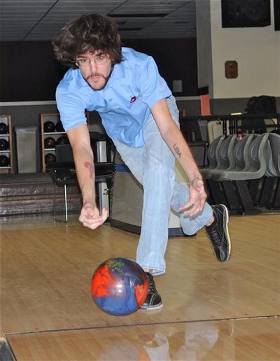 Lorah S Bowling Style Works Sports Lancasteronline Com