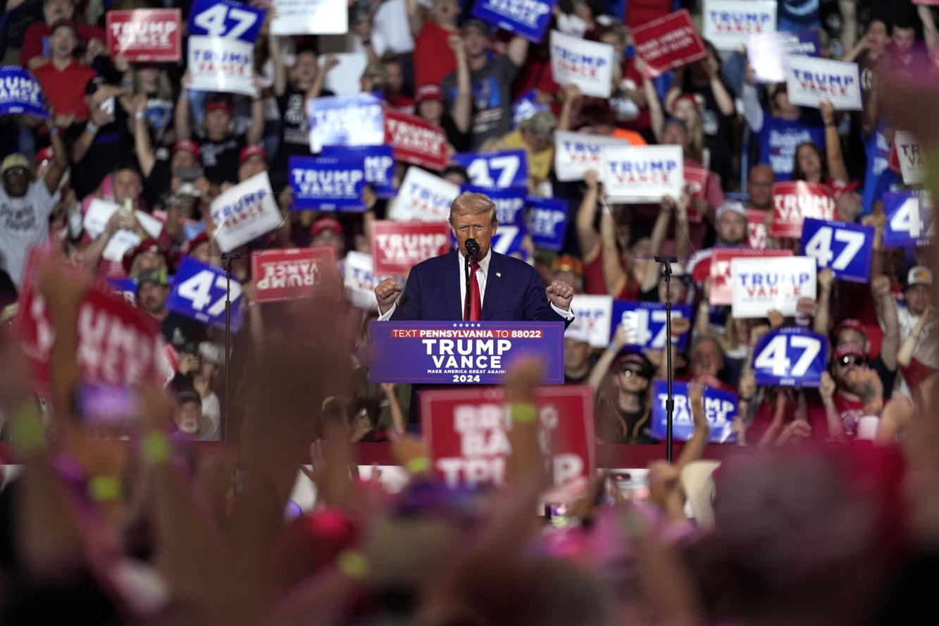 WATCH Donald Trump holds campaign rally in York as election season