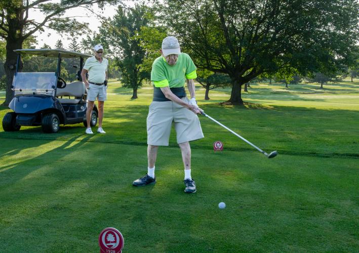 Al Shartle golf