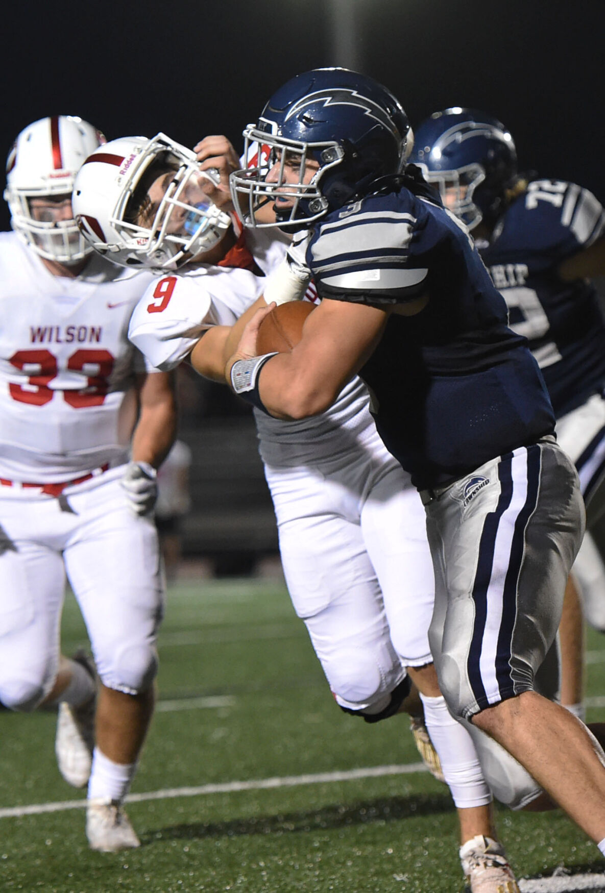 MTfootball007.jpg