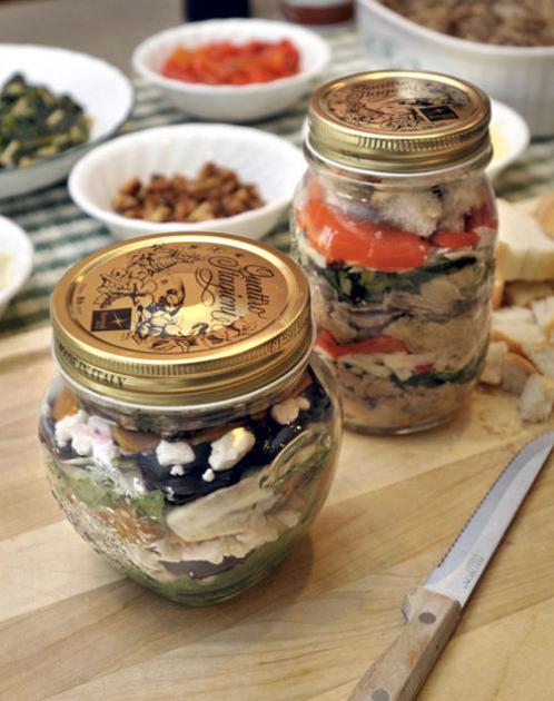 Mason jar meals: Recipes and tips for delicious make-ahead meals ...