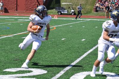 College Scene Breault Provides The Spark For Juniata Football