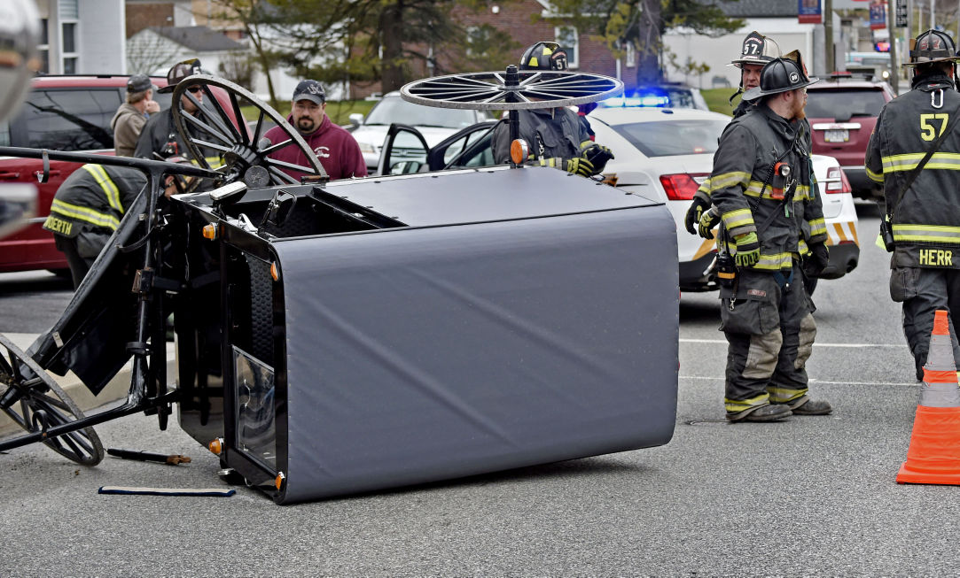 Driver flees after crash involving horse and buggy in Quarryville