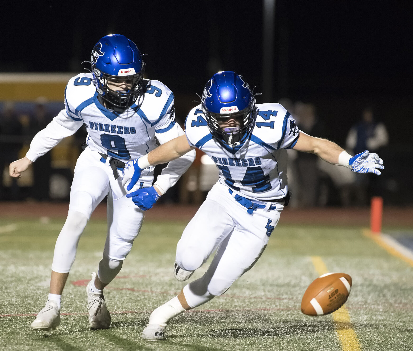 Lampeter-Strasburg Vs. Bishop McDevitt - District 3 Class 4A Football ...