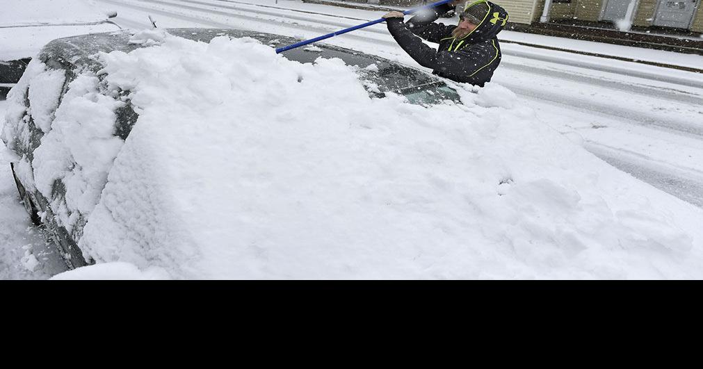 First snowfall of 2023 hits Lancaster County [photos] Local News