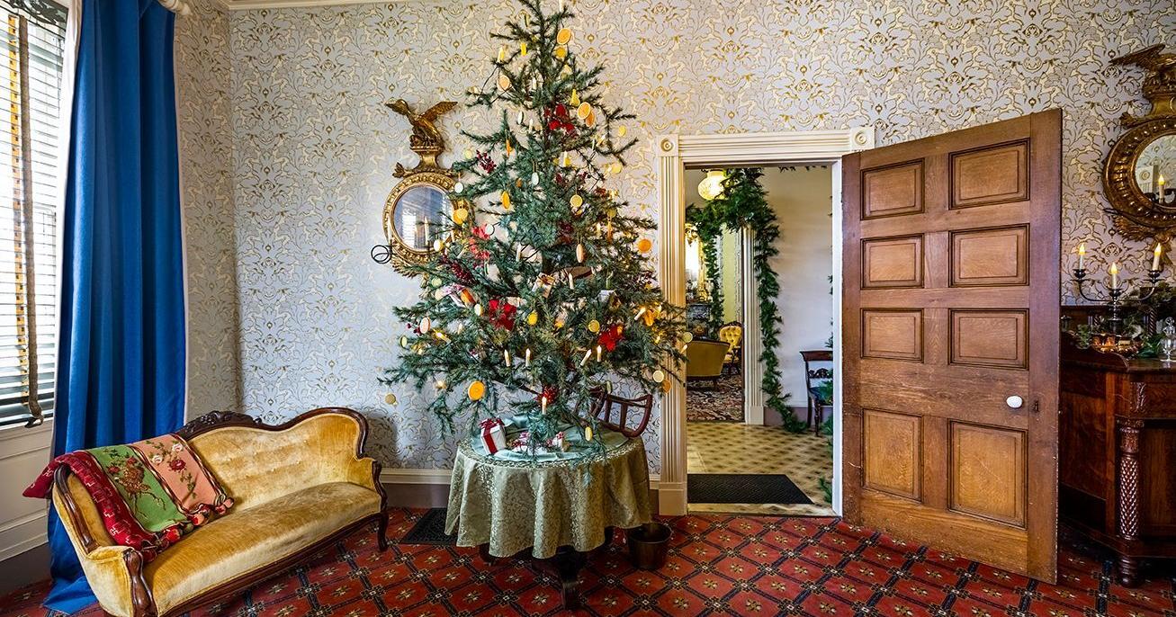 Deck the halls with 9 holiday home tours in and near Lancaster County, plus 2 outdoor house tours