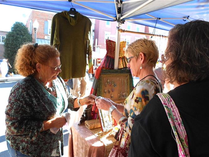 Art, crafts, food and cool cars fill the streets of Ephrata on Saturday