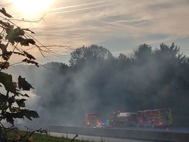 Vehicle fire on PA Turnpike in West Cocalico Township briefly causes ...