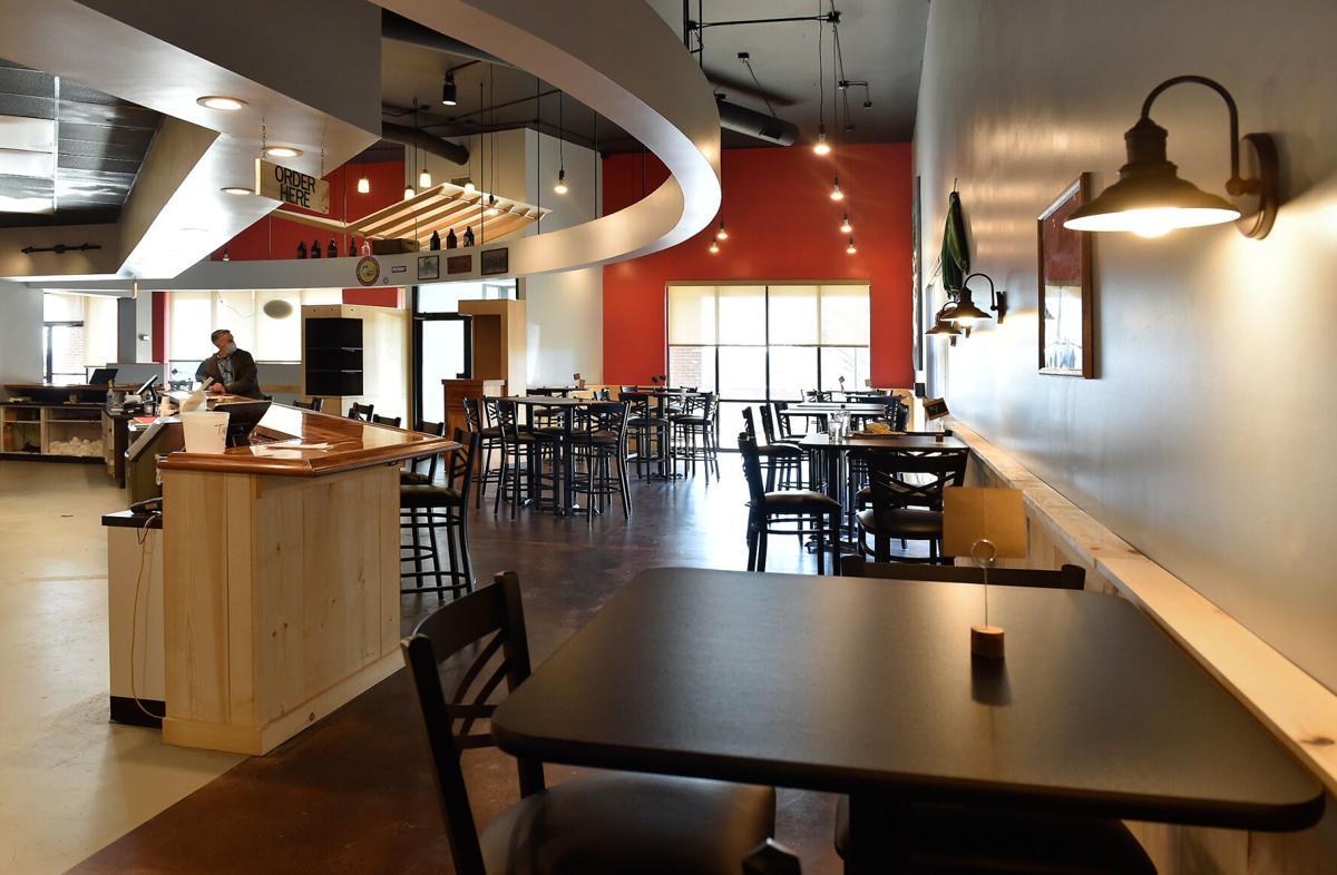 Big Dog Craft Brewing opens in Manheim Township; Brewpub replaces Isaac