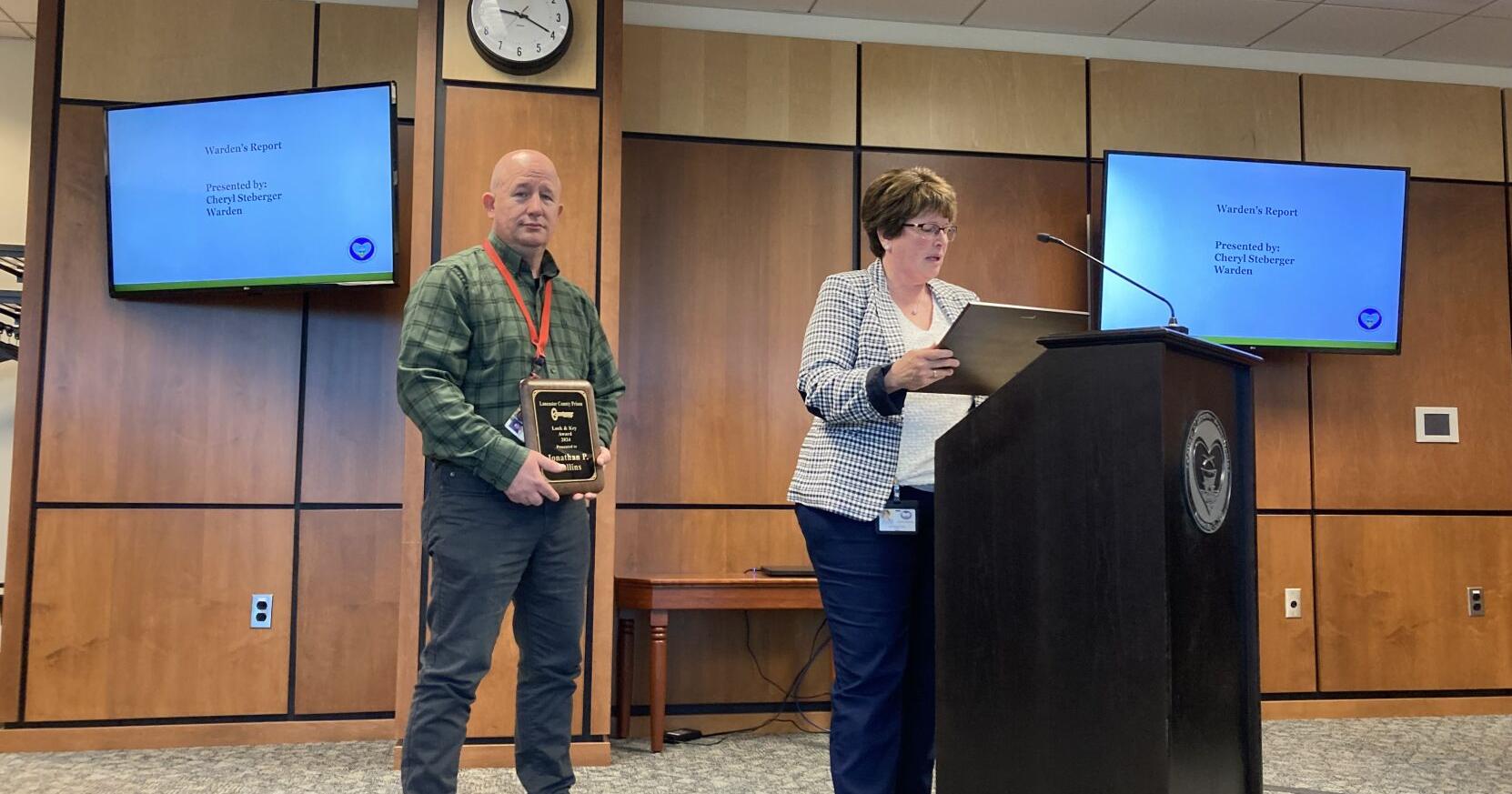 Staffer of 28 years wins Lancaster County Prison award - Vimarsana News