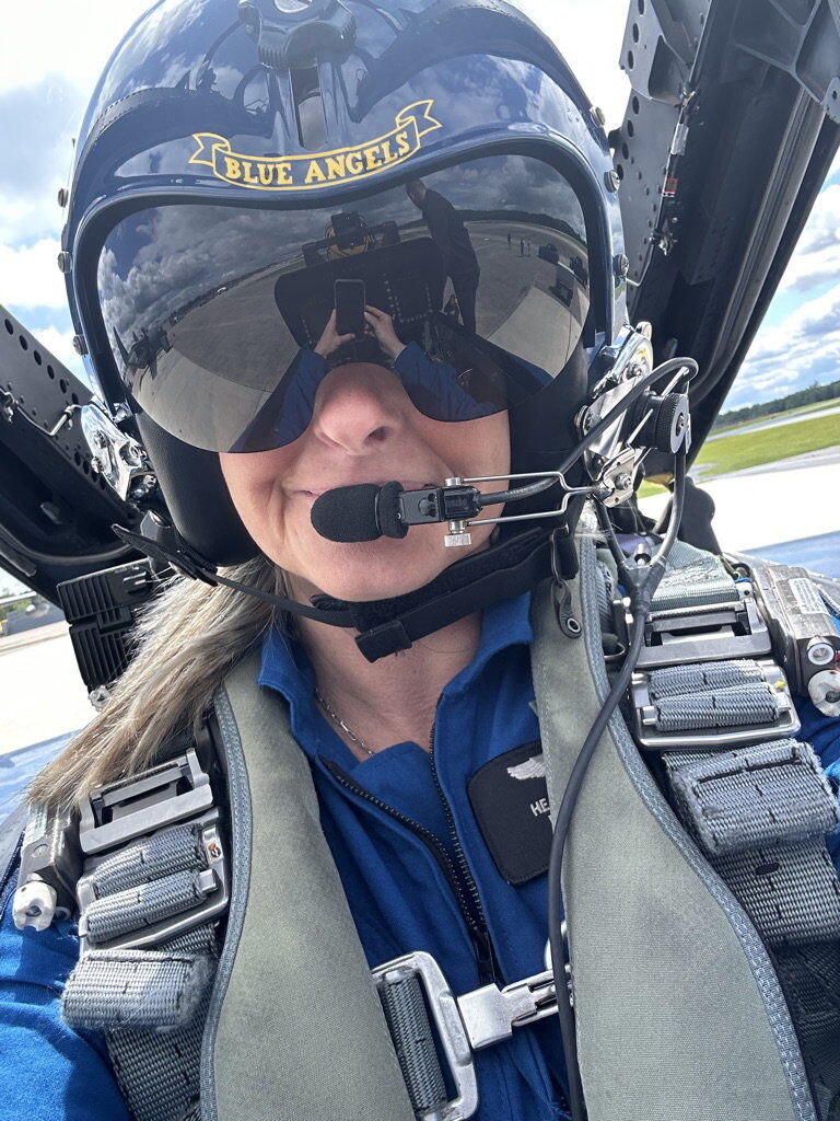 Heather Heisley's Blue Angels flight [photos] | | lancasteronline.com