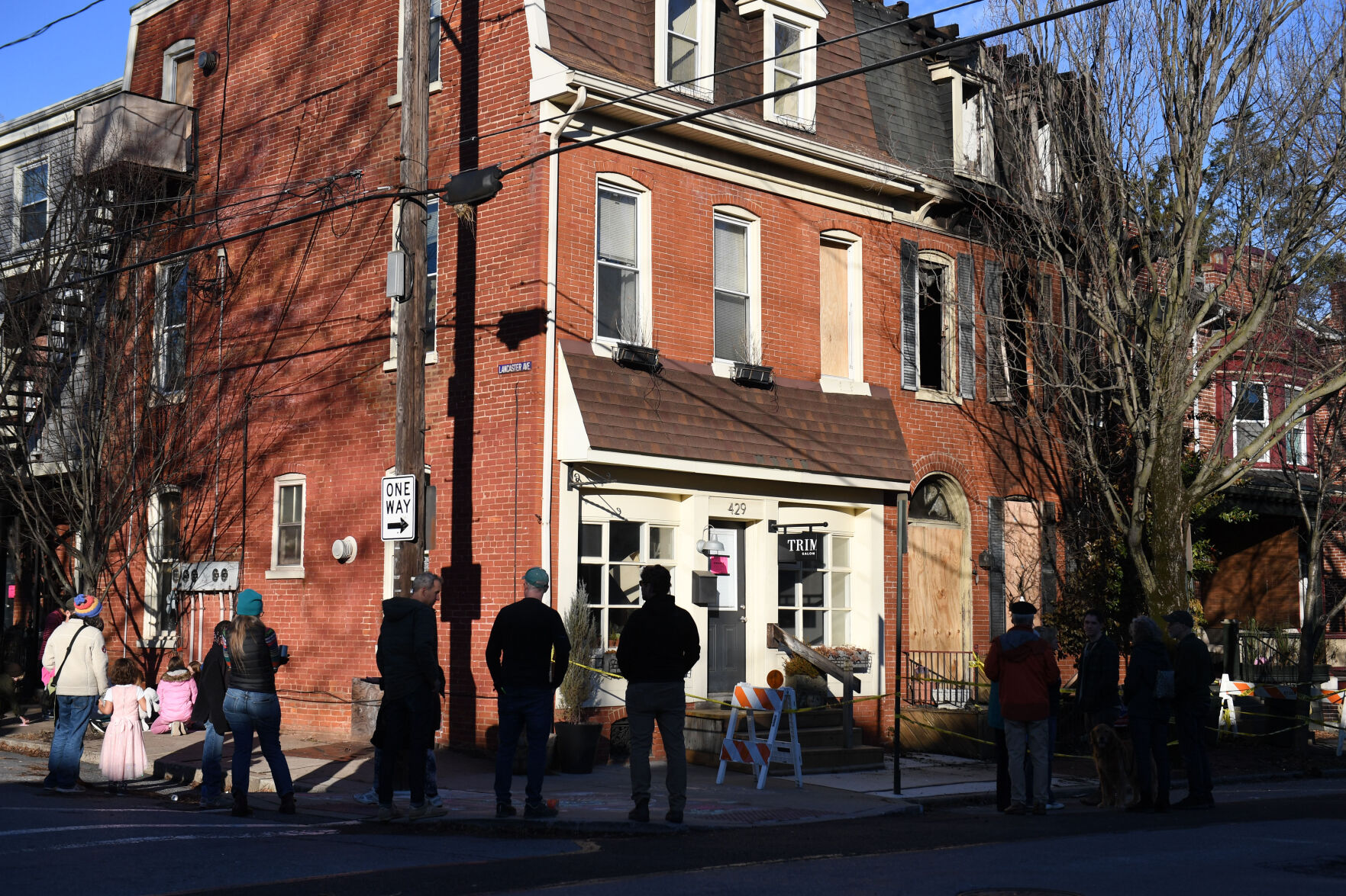 Community Gathers To Support Family After Fatal Fire On 400 Block West ...