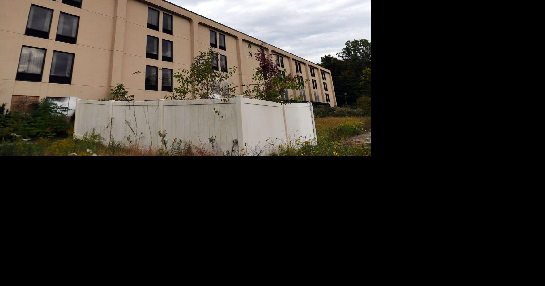 Renaissance Faire leader plans to demolish former Rapho Twp. Hampton Inn Oct 15, 2026