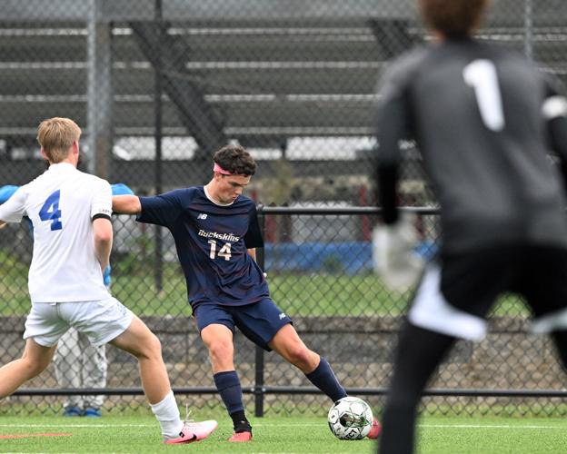 Highlight reel goal puts Cocalico in driver's seat for Section 2 boys