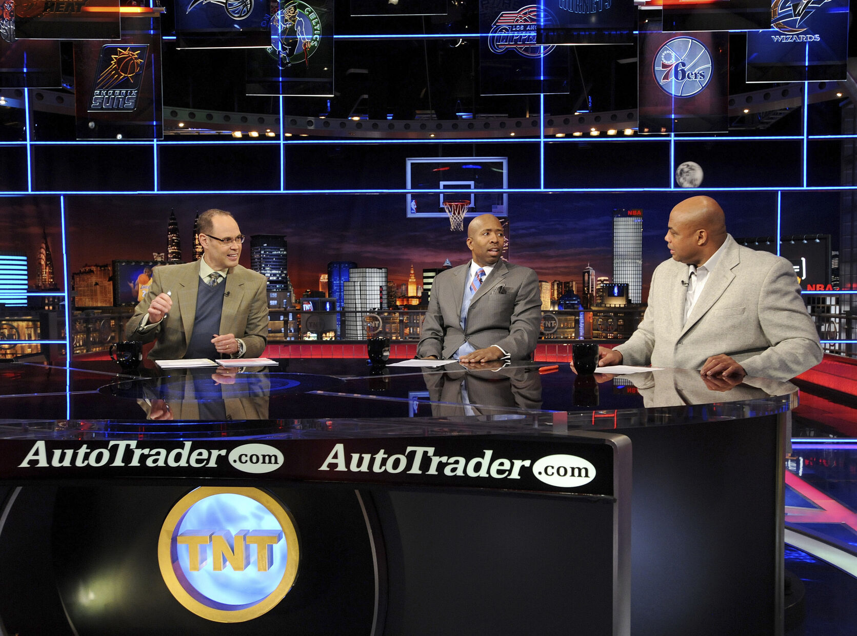 'Inside The NBA' Will Air On ESPN And ABC As Part Of Settlement Between ...