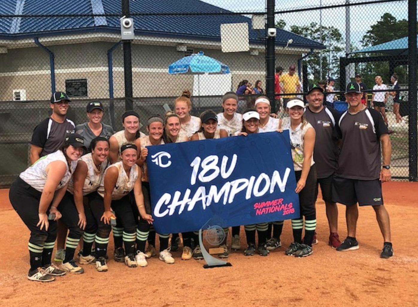 Pair Of Spooky Nook Softball Teams Capture National Championships Local Sports Lancasteronline Com