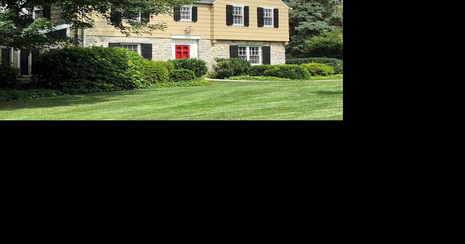 Examples of Garrison design style in Lancaster County [photos