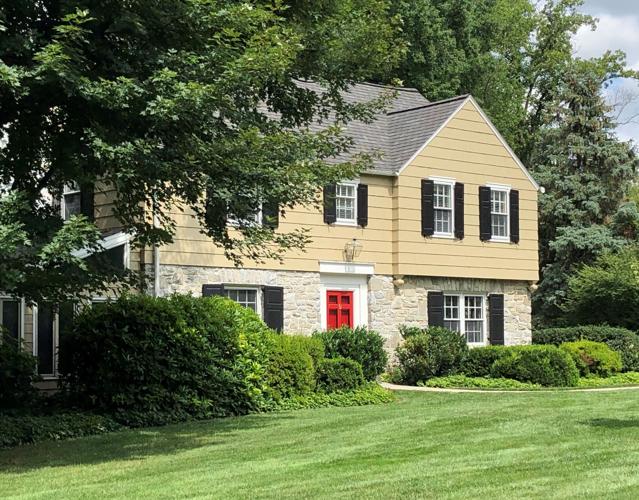 Frontier forts inspired Garrison home design style, with second-floor overhangs, decorative pendants [architecture column] | Architecture