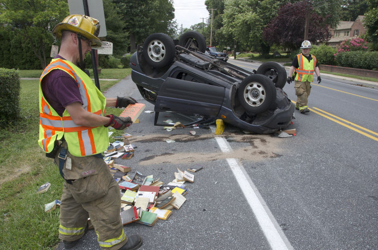 Crash causes vehicle to overturn in Lancaster Township Local News