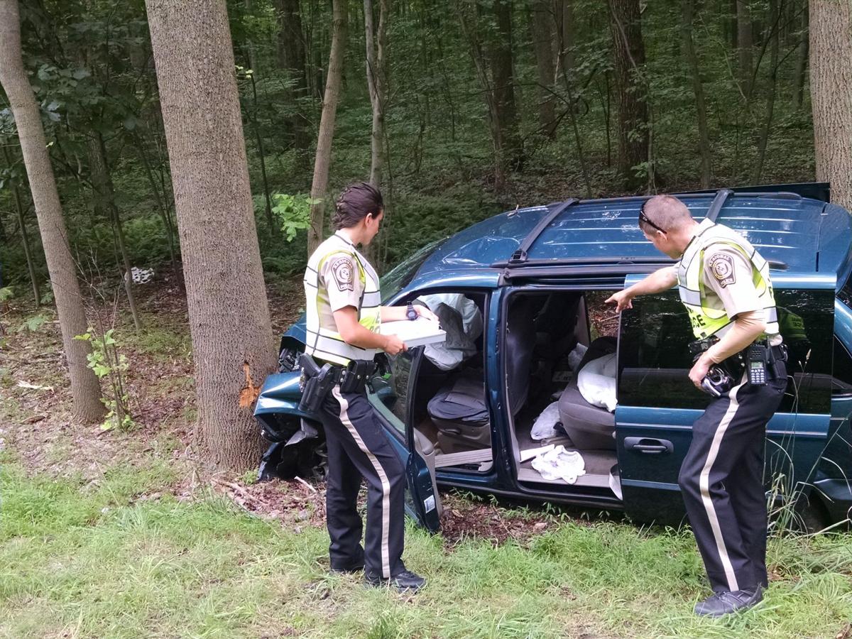 Ephrata woman killed, 2 seriously injured in minivan crash