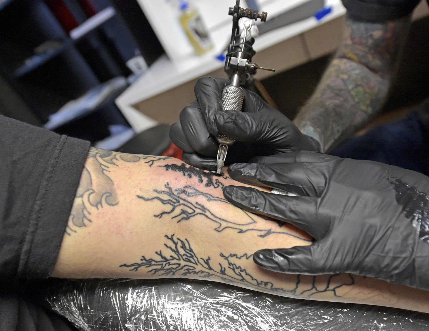 How to Get a Tattoo License Tennessee | Tattooing 101