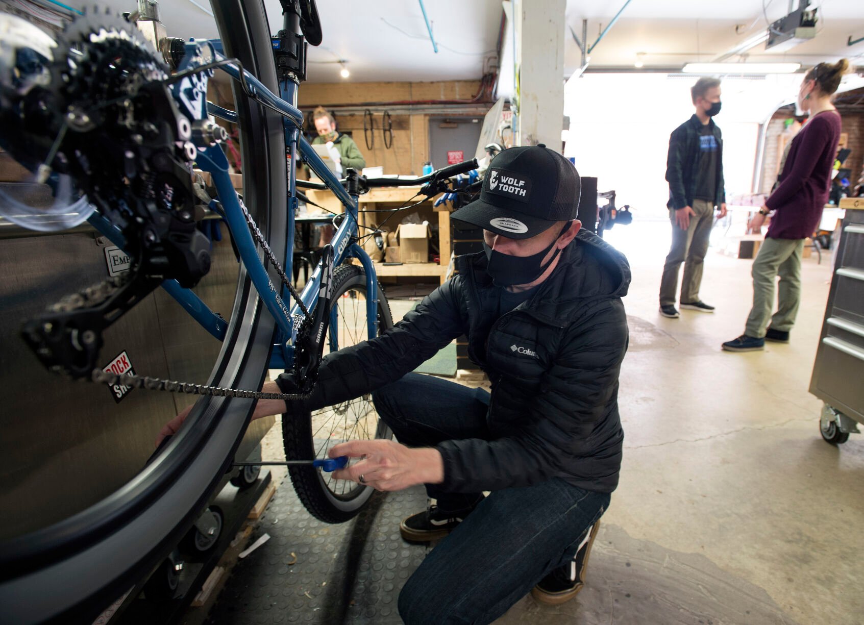 Local bike repair shops near deals me