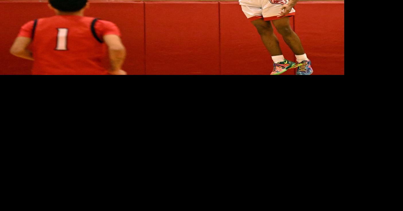 Sophomore sensations put on a show as McCaskey boys basketball pulls away from Lebanon