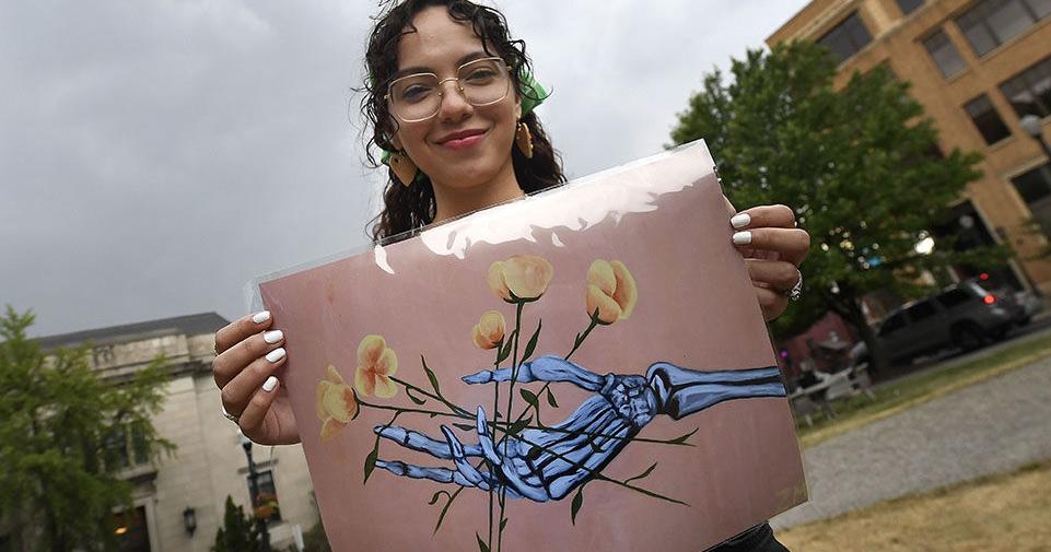 Two local artists turn PCAD's Creativity Park into a pop-up art gallery [photos] - Vimarsana News
