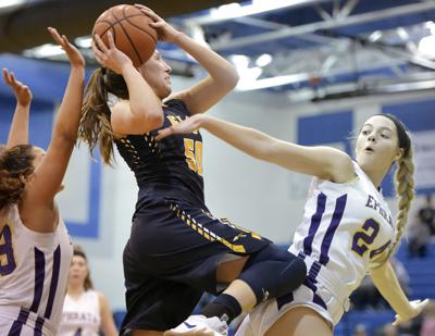 Roundup Ryelle Shuey Sparks Elco To Win In District 3 Class 4a