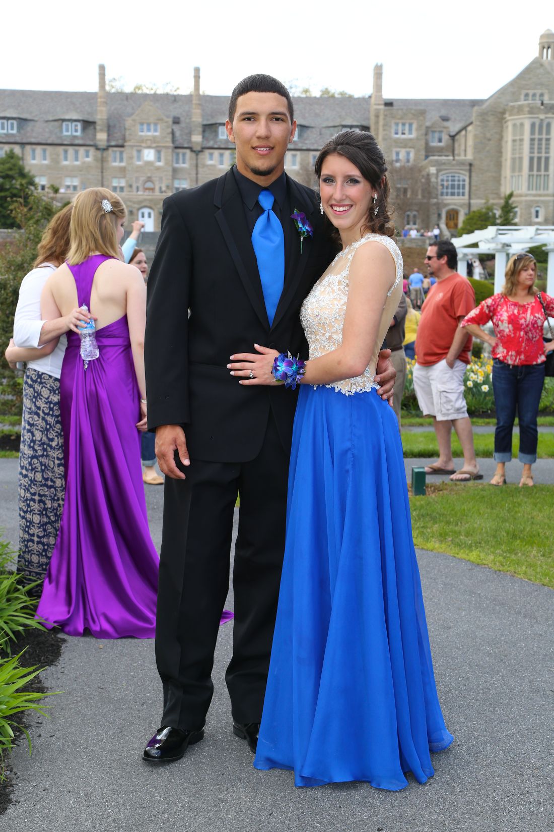 Elizabethtown High School Prom Special Sections