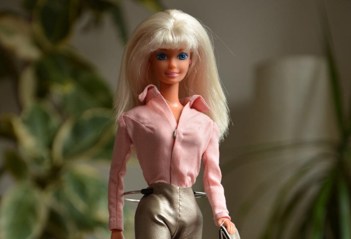 Grandma Gets Real – Instagram  Diy barbie clothes, Barbie clothes, Doll  clothes barbie