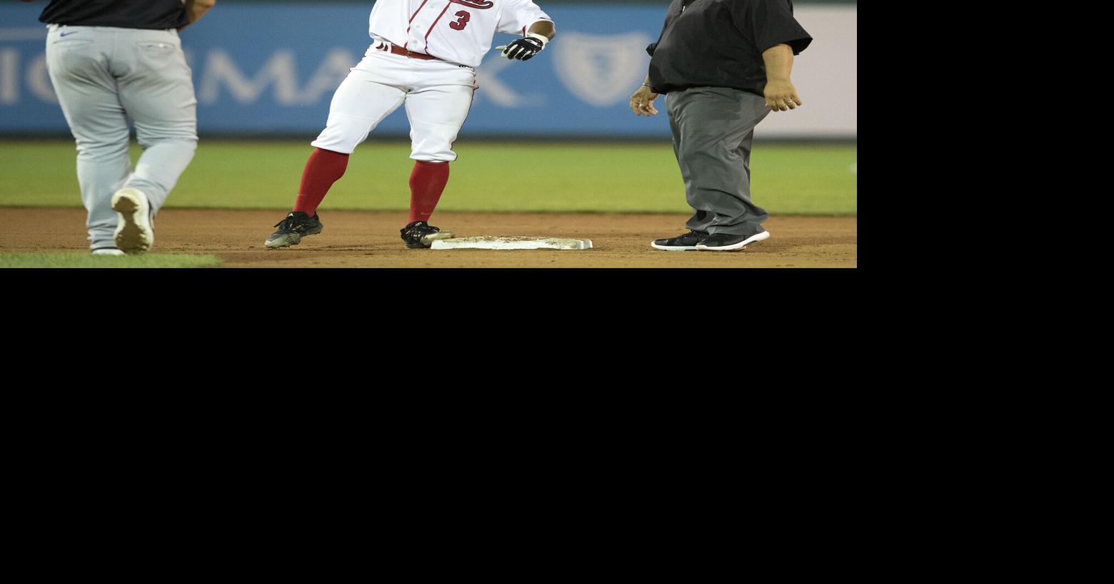 A nonsports fan loves the community, enthusiasm at Barnstormers games