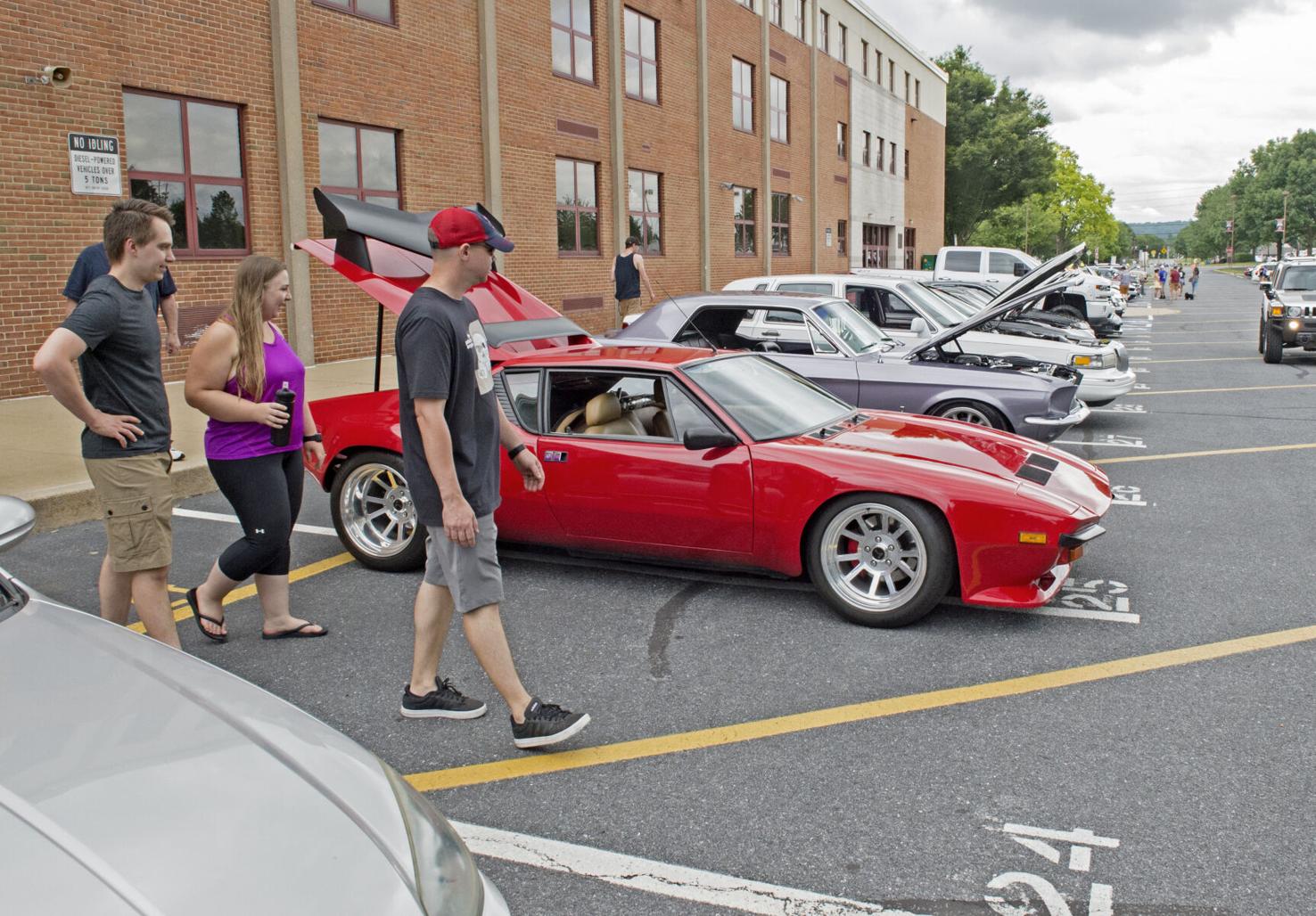 Kasper car show