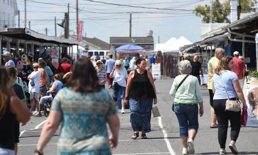 Heart of Lancaster celebrates 34th anniversary with annual craft show