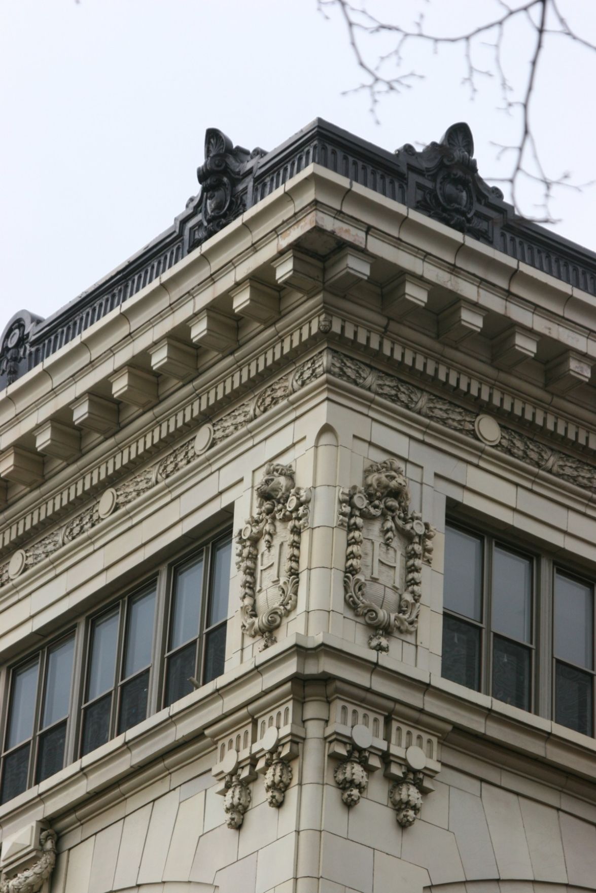 Was Hager’s really the ‘oldest department store’? Columnists