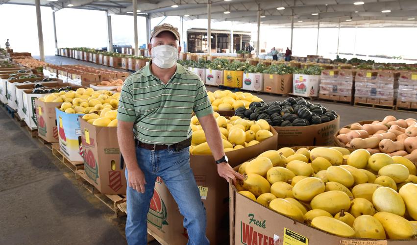 A day at Weaverland and Leola produce auctions [photo slideshow