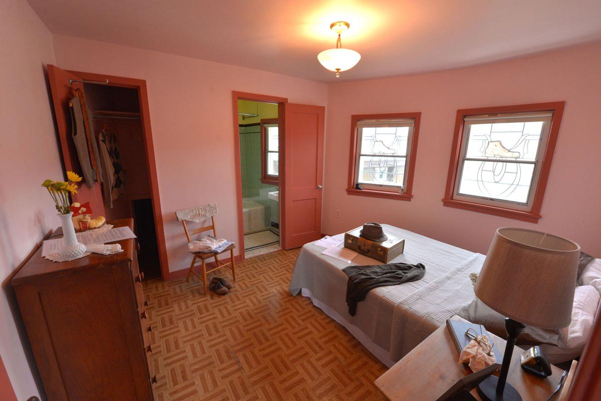 New owners of Haines Shoe House in York shine up roadside curiosity