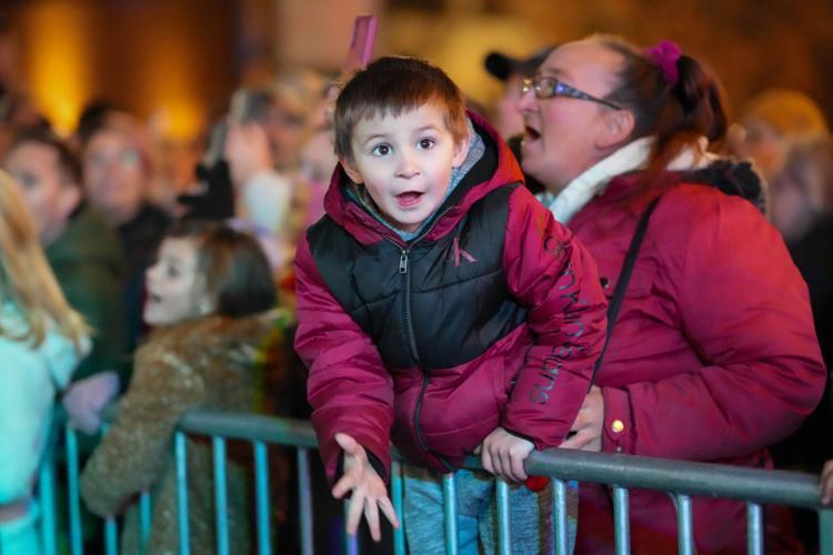 Holiday season kicks off with annual tree lighting in downtown